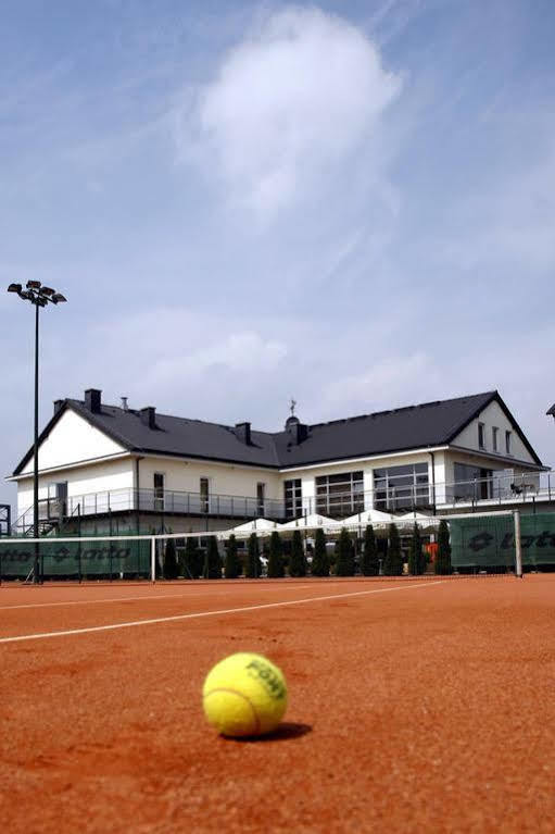 Hotel Restauracja Tenis Kortowo Poznań Exterior foto
